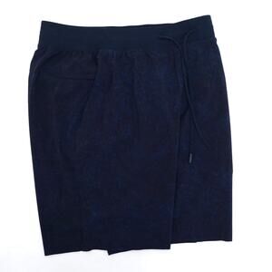 Lululemon T.H.E. Short Shorts